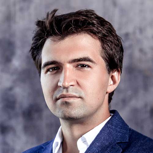 Антон Кузин — международный мастер, основатель Русской шахматной школы и платформы ChessOpen